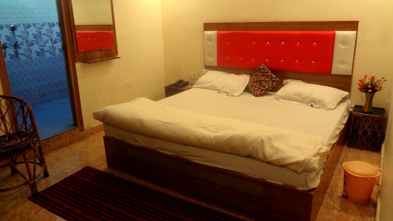 Hotel Rattans Regency Roorkee Exterior foto
